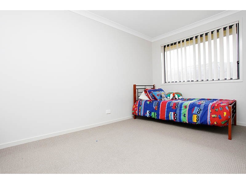 10  Gallina Drive, Spring Farm NSW 2570