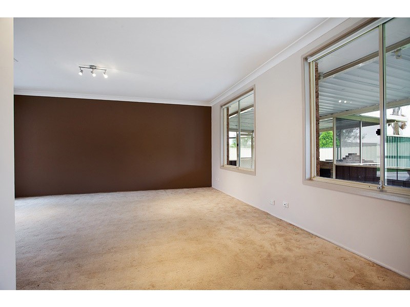 5 Verity Place,, Oakhurst NSW 2761