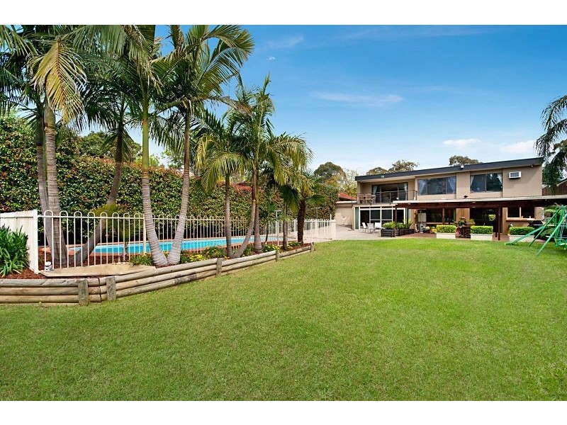 11 Leumeah Avenue, Baulkham Hills NSW 2153