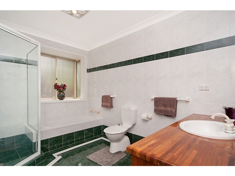 11 Leumeah Avenue, Baulkham Hills NSW 2153