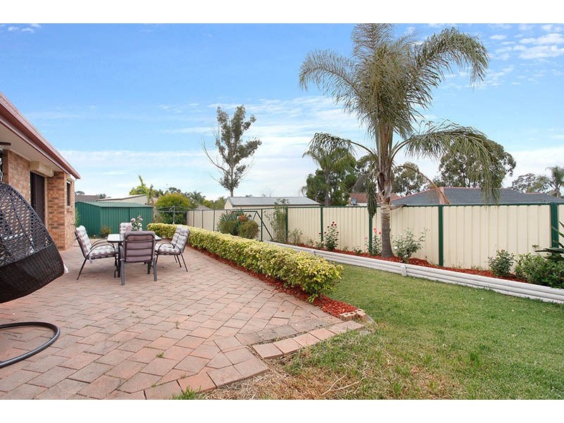 10 Allira Place, Hassall Grove NSW 2761