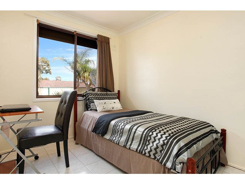 10 Allira Place, Hassall Grove NSW 2761