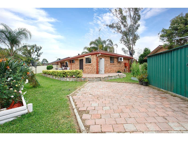 10 Allira Place, Hassall Grove NSW 2761