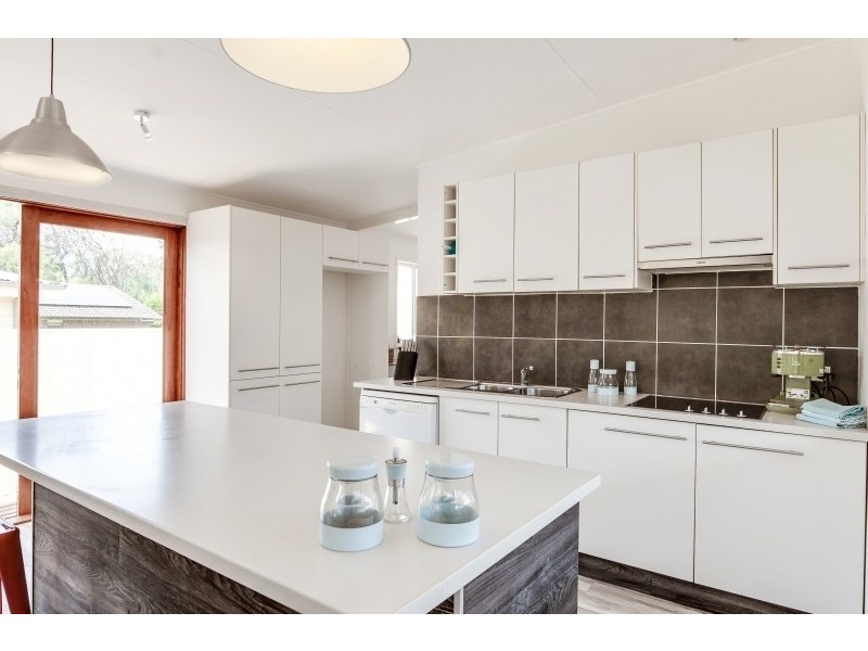 48  Chelmsford East, Lake Haven NSW 2263