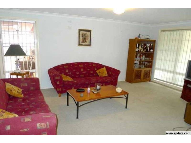 1 Cadman Place, Woodcroft NSW 2767