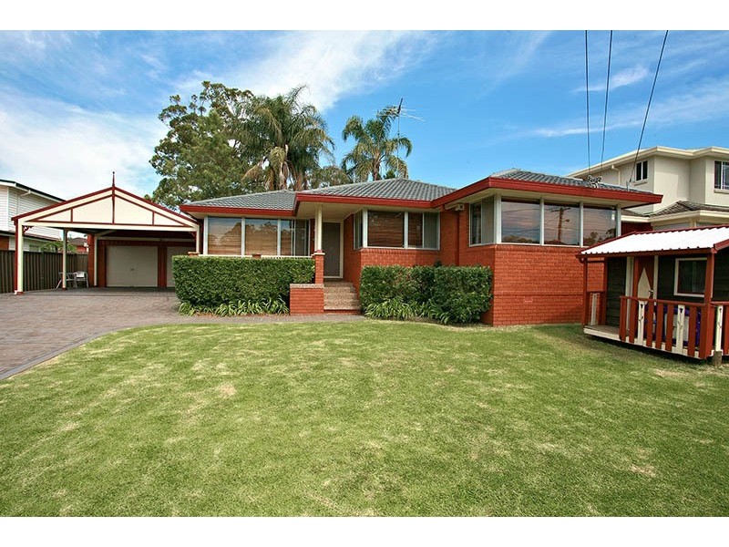 5 Adrian Place, Greystanes NSW 2145