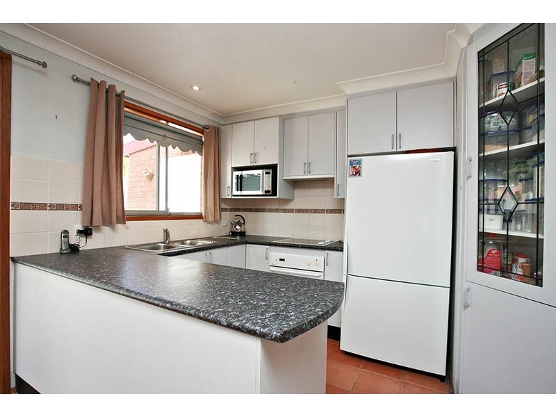 5 Adrian Place, Greystanes NSW 2145