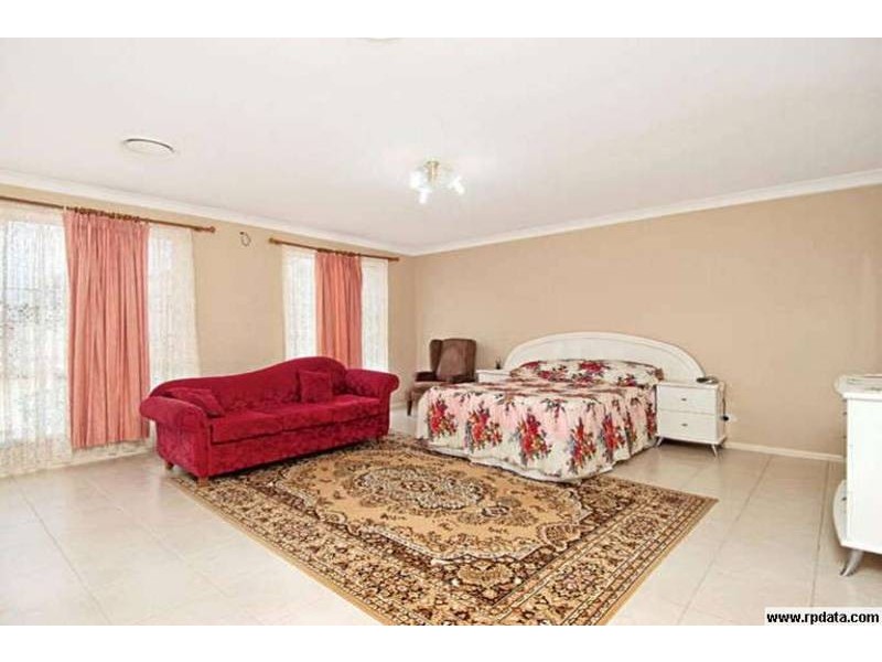 24 Lowan Pl Kellyville, Kellyville NSW 2155