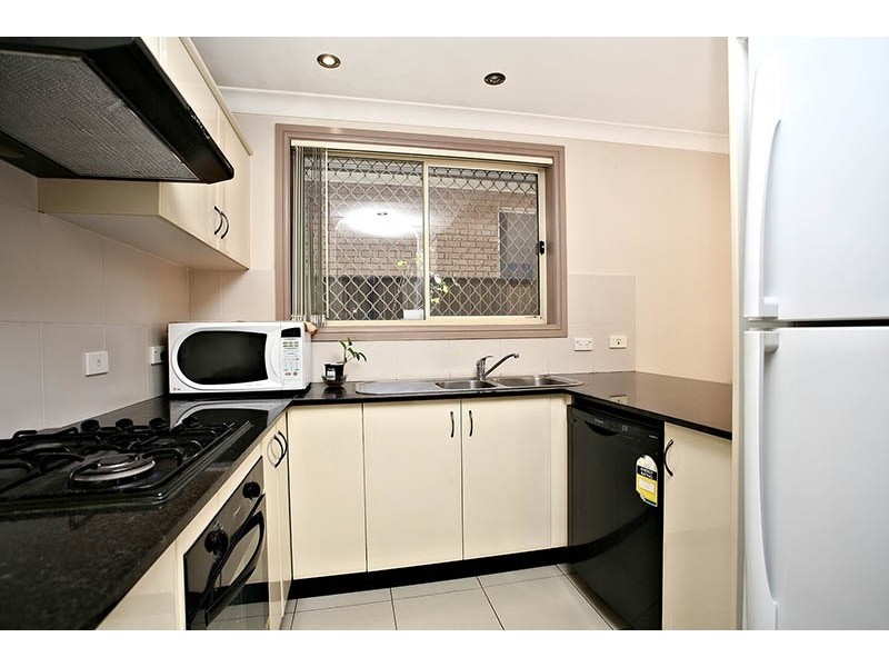 1 5-7 Fuller st  Seven Hills, Seven Hills NSW 2147