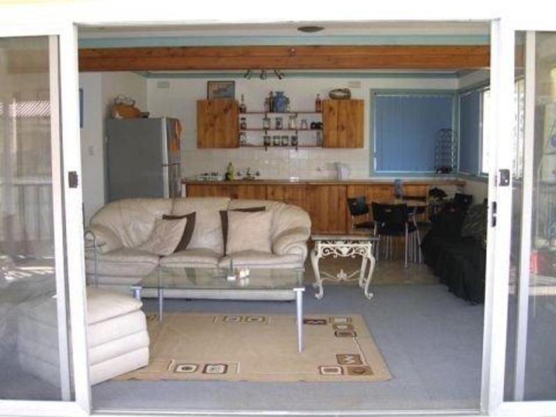 59 Osterley Avenue, Orient Point NSW 2540