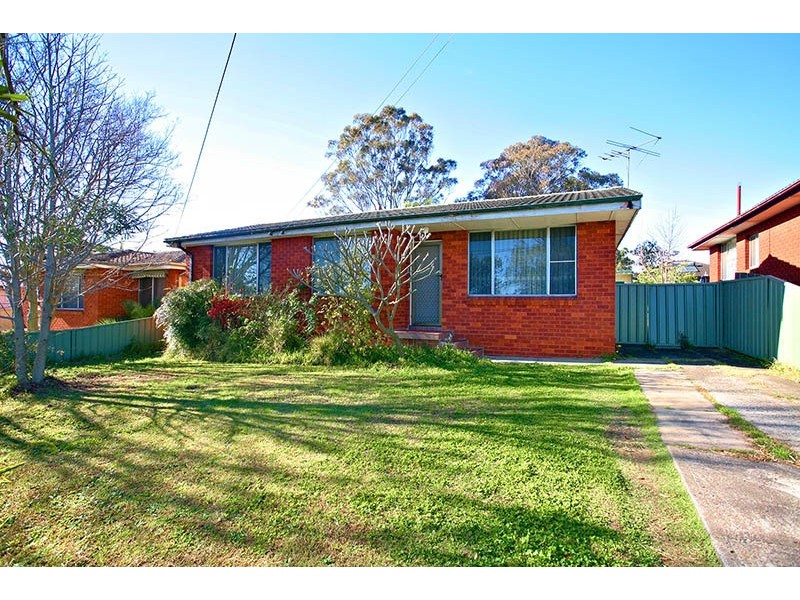 27 Mackenzie BVDE, Seven Hills NSW 2147
