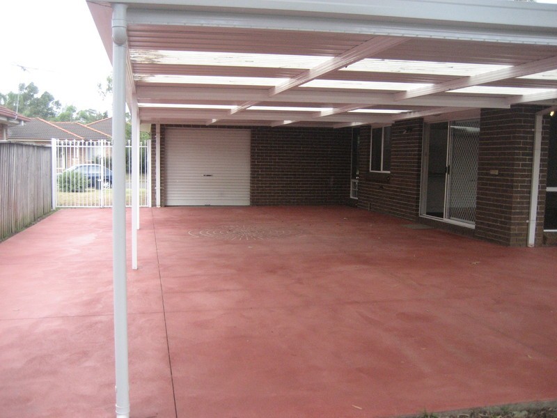 1 Cadman, Woodcroft NSW 2767