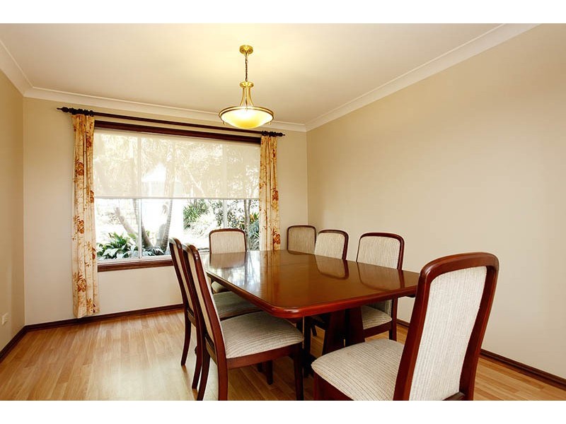 17 Daphne Avenue, Castle Hill NSW 2154