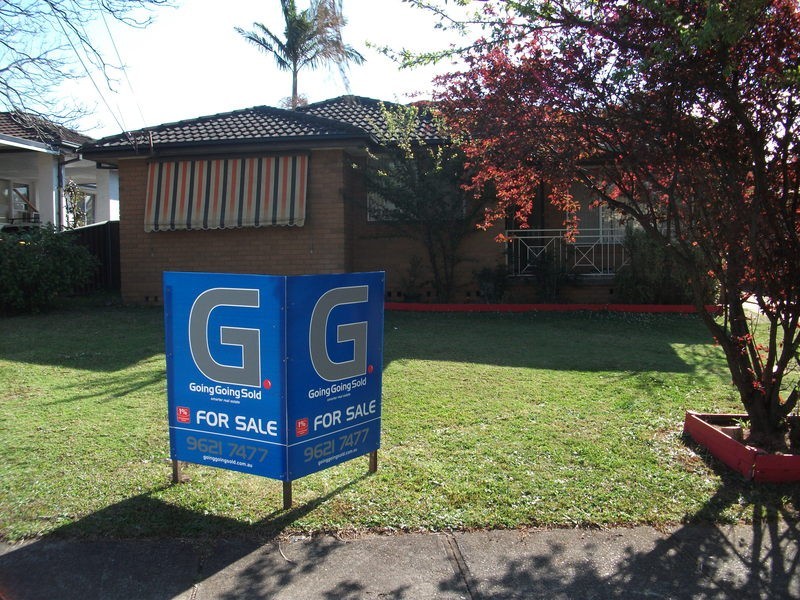 33 Myuna Crescent, Seven Hills NSW 2147