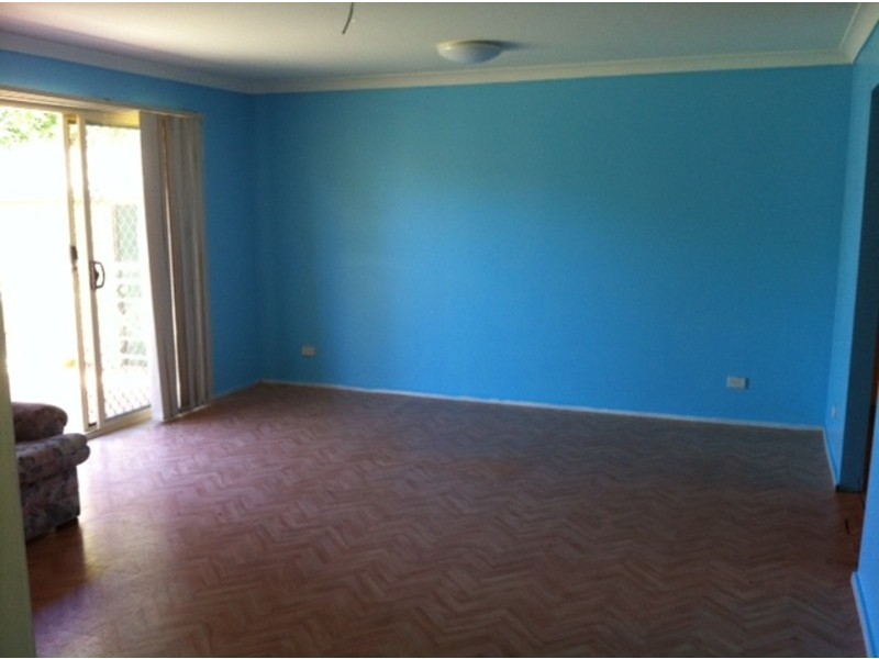 33 Myuna Crescent, Seven Hills NSW 2147