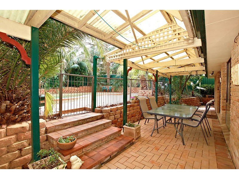 11 Hutchins Cr,, Kings Langley NSW 2147