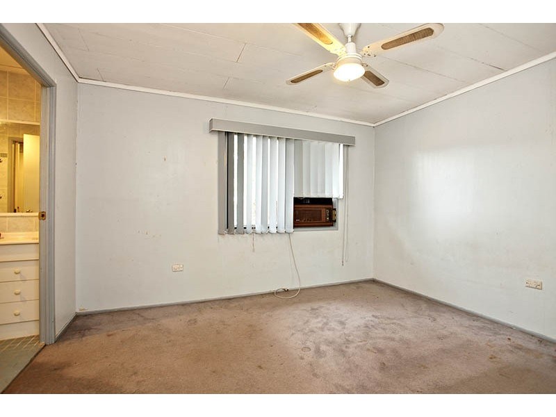 25 James Cook Dr,, Kings Langley NSW 2147