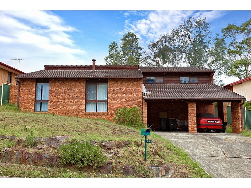 25 James Cook Dr,, Kings Langley NSW 2147