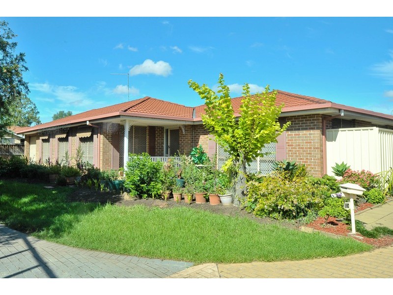 12b Dryden Av, Oakhurst NSW 2761