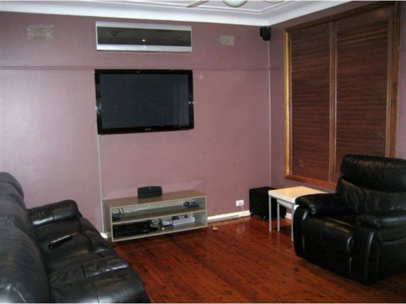 5 Burke st, Lalor Park NSW 2147