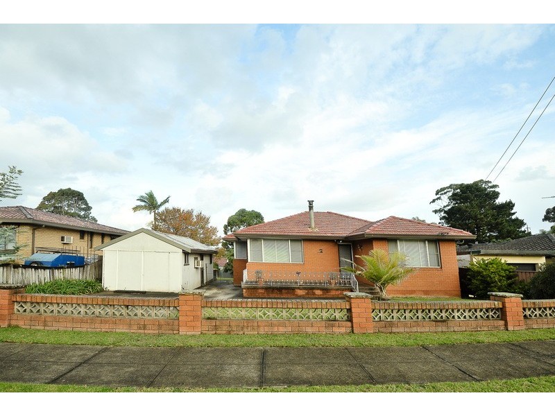 61  Lavinia Street, Seven Hills NSW 2147