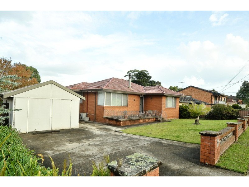 61  Lavinia Street, Seven Hills NSW 2147