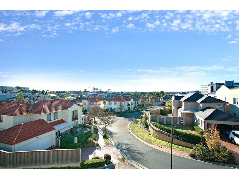 106 Linden Way, Bella Vista NSW 2153