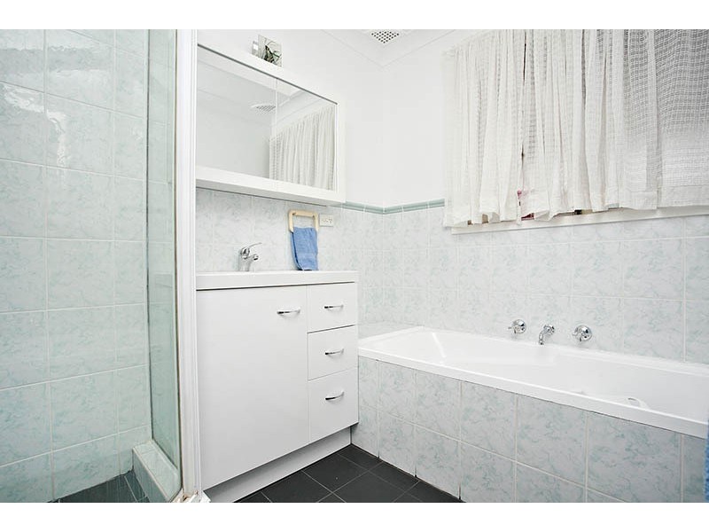 7 Sarre Pl, Prospect NSW 2148