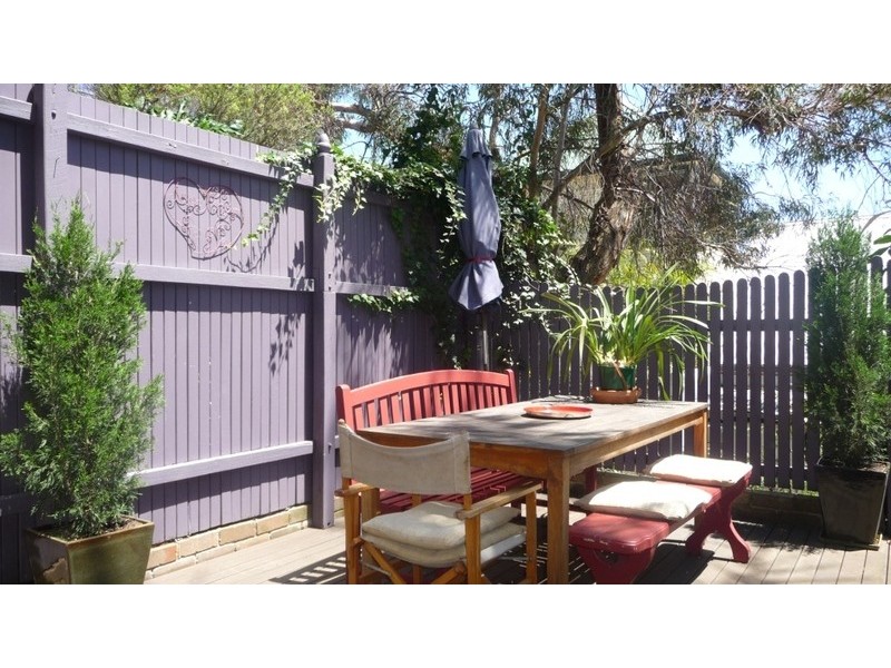 16 Thames Street, Balmain NSW 2041