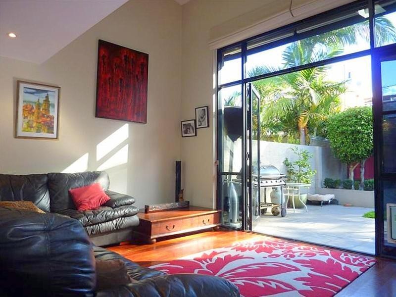 18a Mackenzie Street, Leichhardt NSW 2040