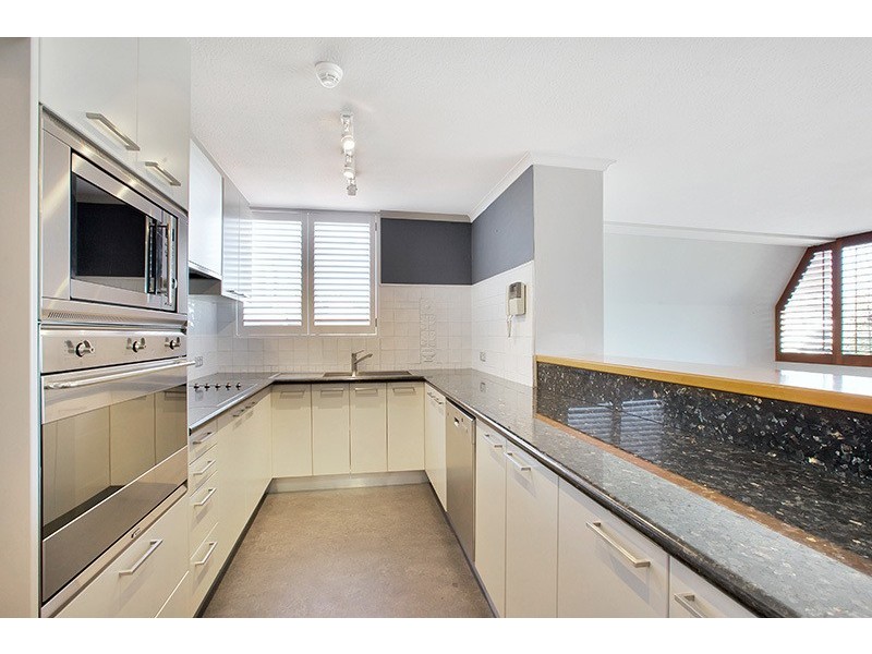 2004/73 Victoria Street, Potts Point NSW 2011