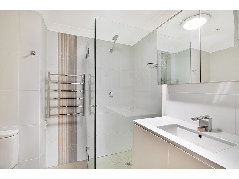 2004/73 Victoria Street, Sydney NSW 2000