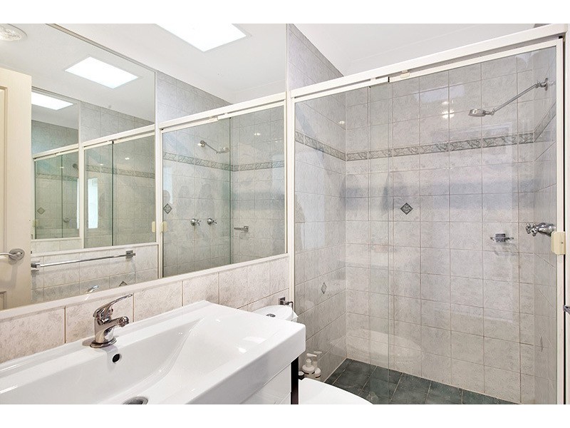 2/321A Darling Street, Balmain NSW 2041