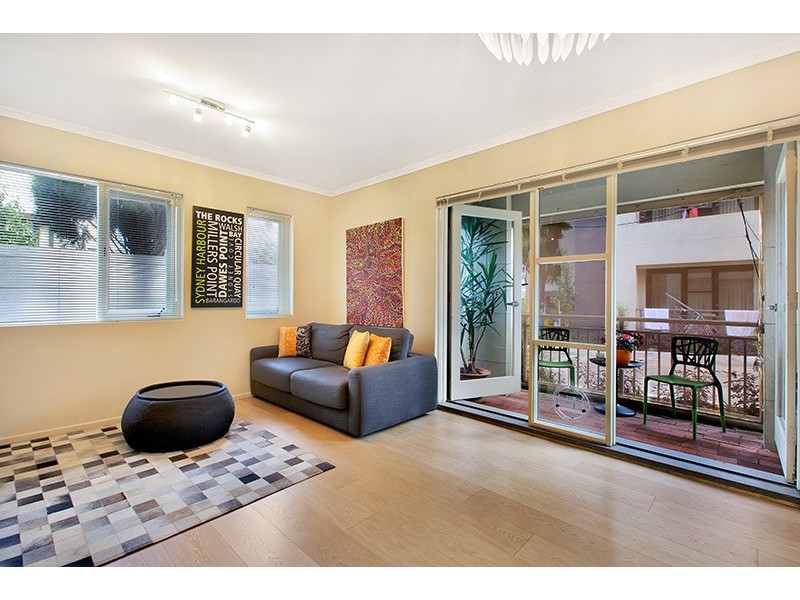 1/33 McKell Street, Birchgrove NSW 2041