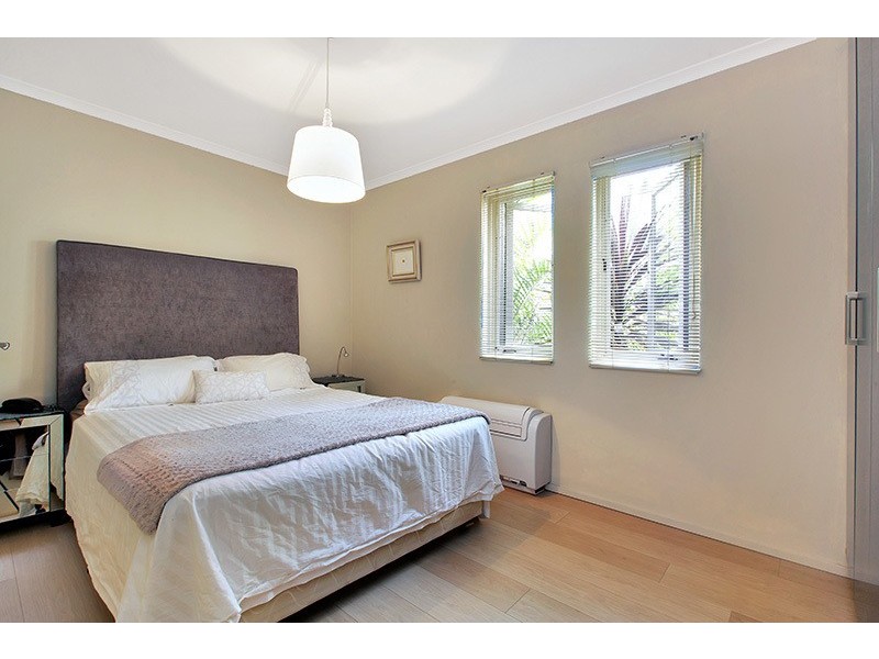 1/33 McKell Street, Birchgrove NSW 2041