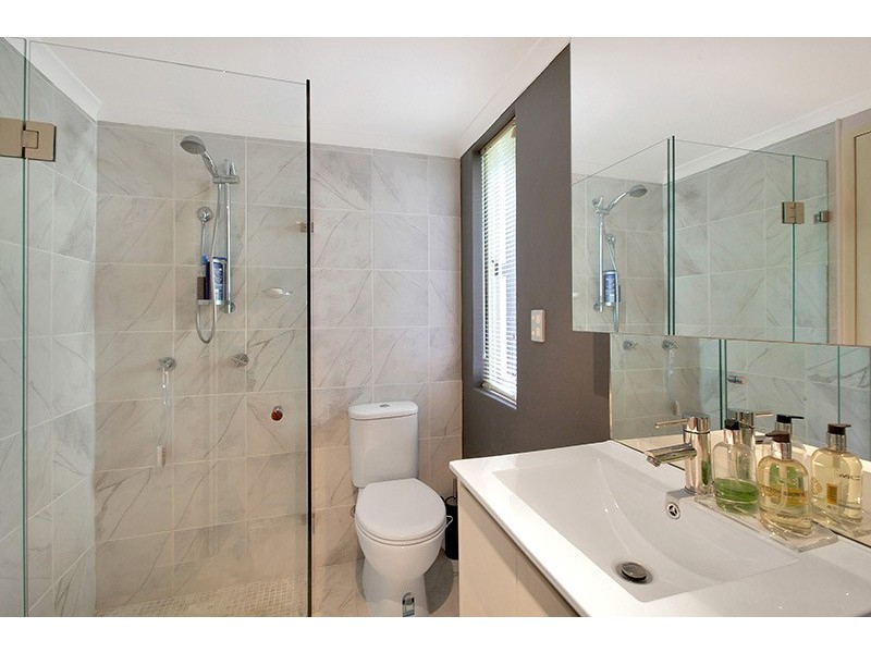 1/33 McKell Street, Birchgrove NSW 2041