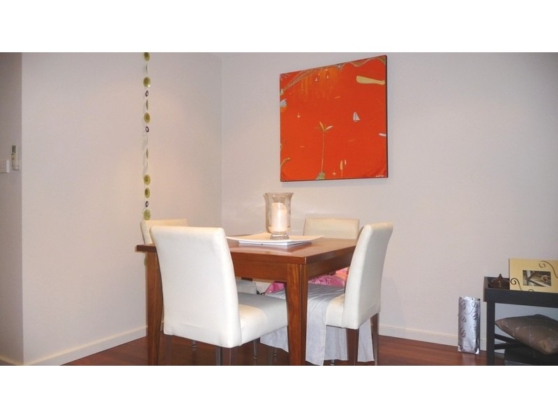 2/18 Moore Street, Rozelle NSW 2039