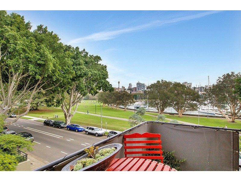 12/22 New Beach Road, Darling Point NSW 2027