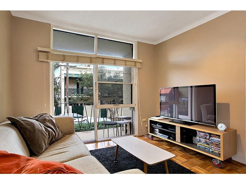 1/1a Thomas Street, Birchgrove NSW 2041