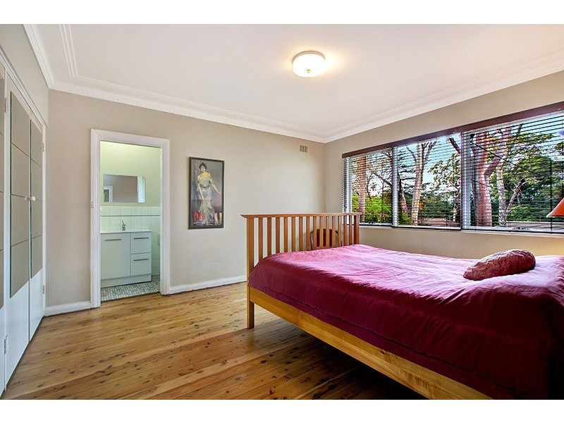 4 Parkwood Grove, West Pymble NSW 2073