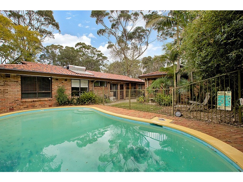 4 Parkwood Grove, West Pymble NSW 2073