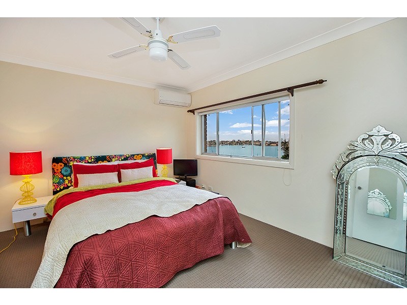 2/2-6 Louisa Road, Birchgrove NSW 2041