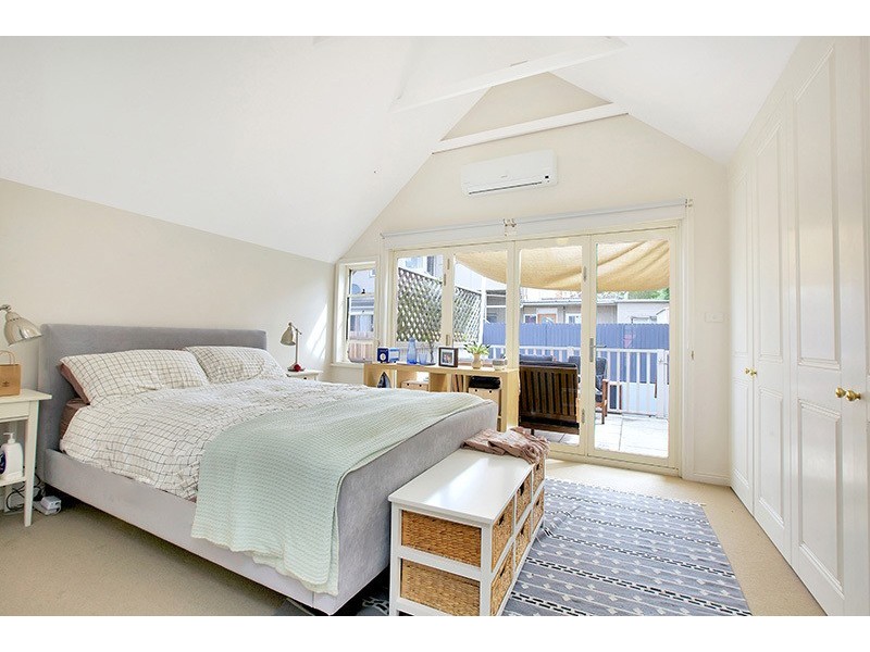 8 Spring Street, Birchgrove NSW 2041