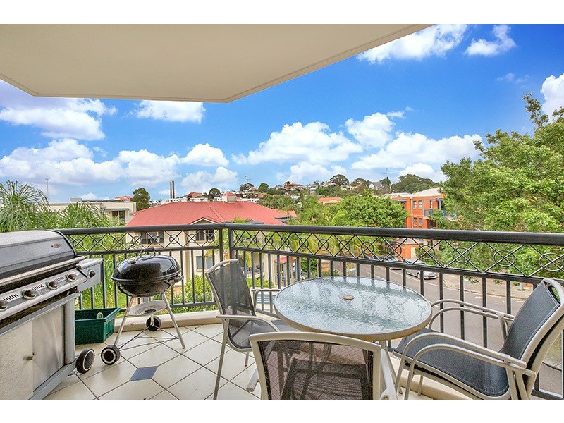 4/2 Rosebery Place, Balmain NSW 2041