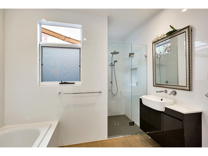 10 Charlotte Street, Rozelle NSW 2039