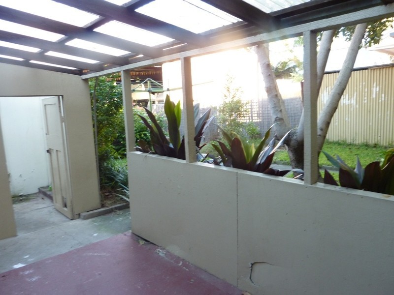 2 White Street, Lilyfield NSW 2040