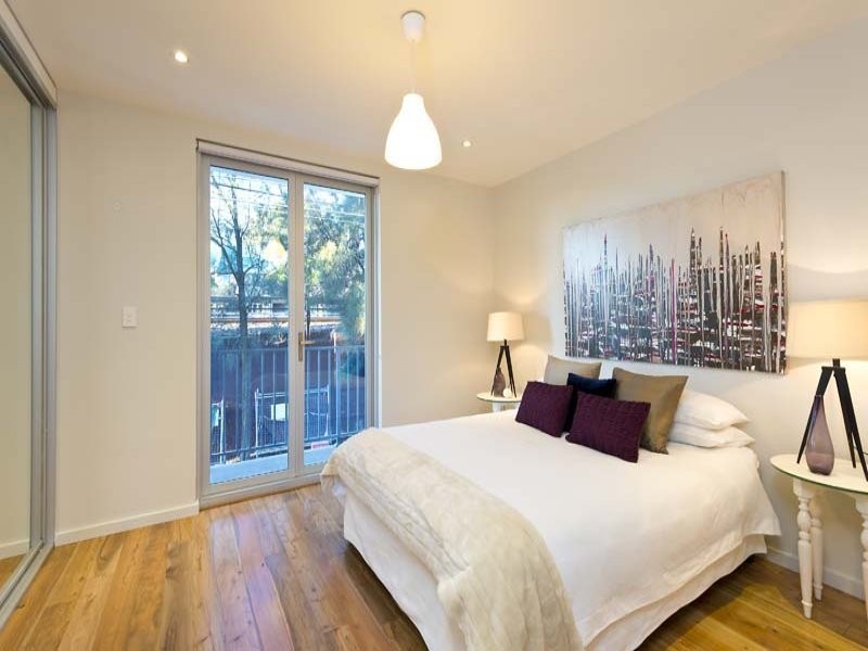 19C Trafalgar Street, Enmore NSW 2042