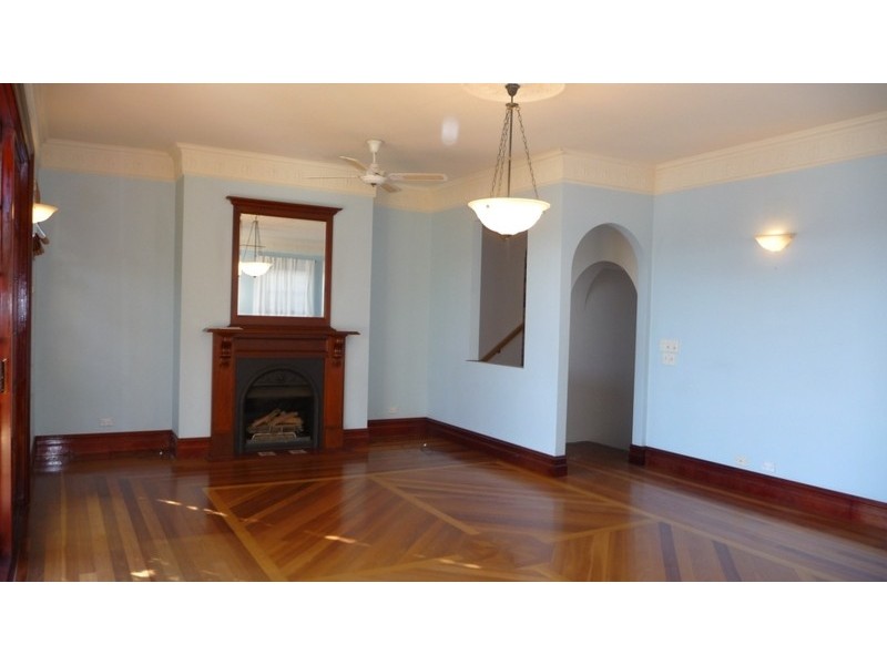 28 Hart Street, Balmain NSW 2041