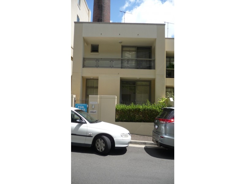 16 Young Street, Paddington NSW 2021