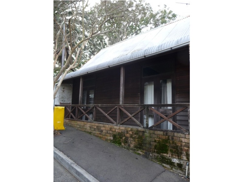 16 Creek Street, Forest Lodge NSW 2037